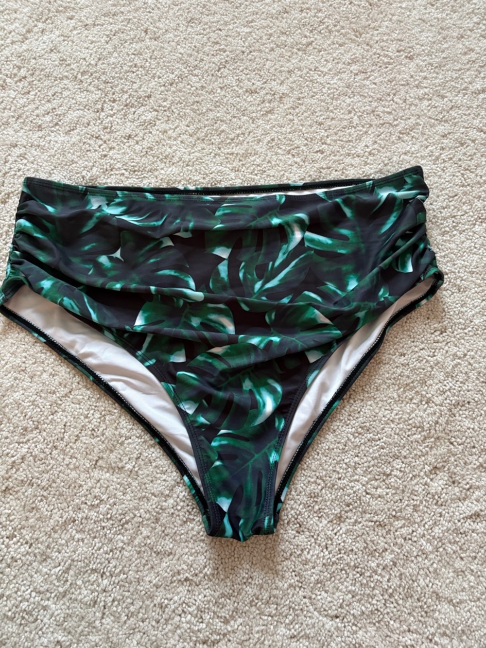 High-Rise Tropical Leaf Bikini Bottoms - Green